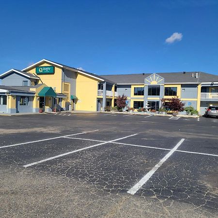 Quality Inn Grand Rapids Near Downtown Wyoming Buitenkant foto