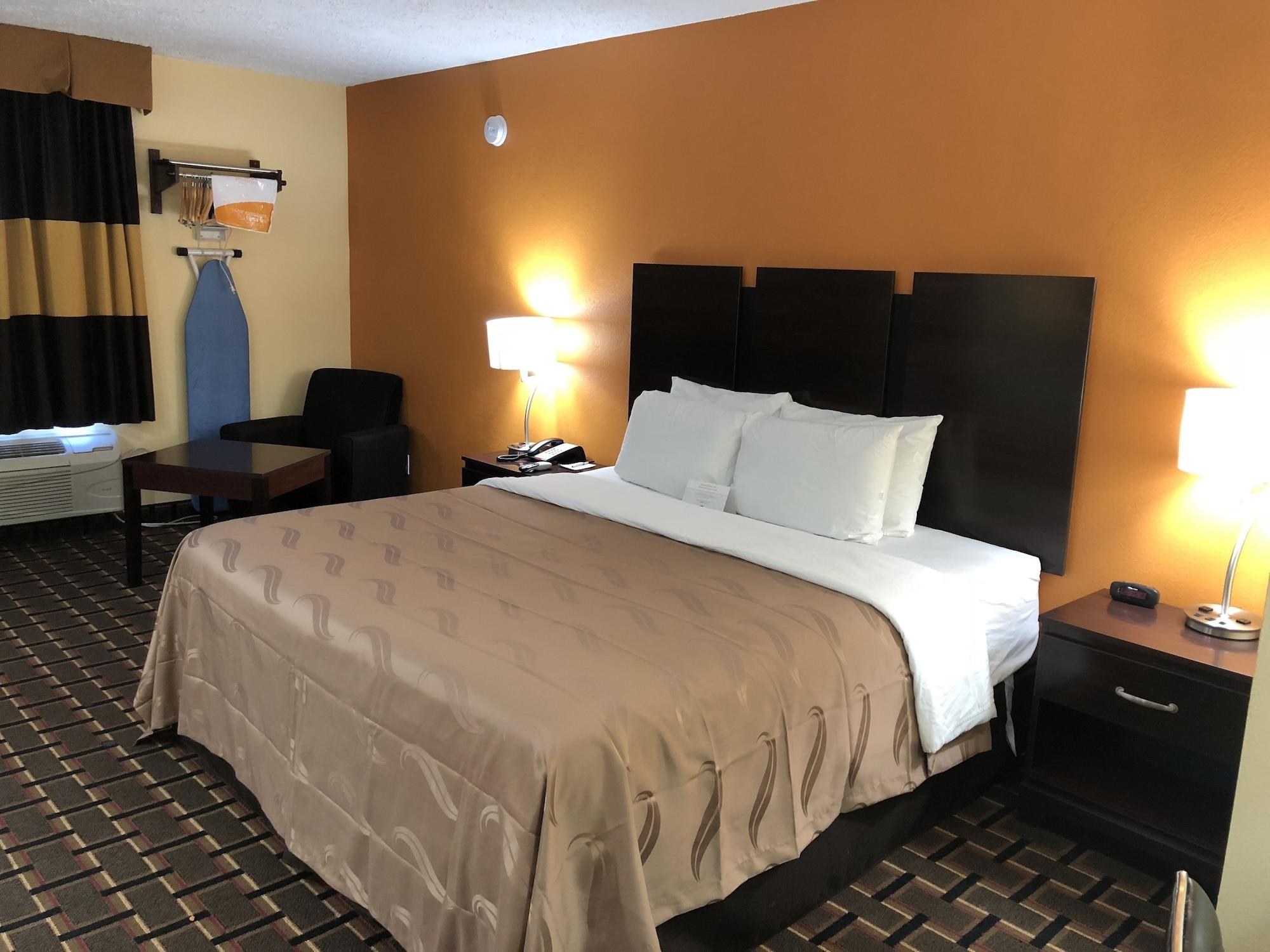 Quality Inn Grand Rapids Near Downtown Wyoming Buitenkant foto