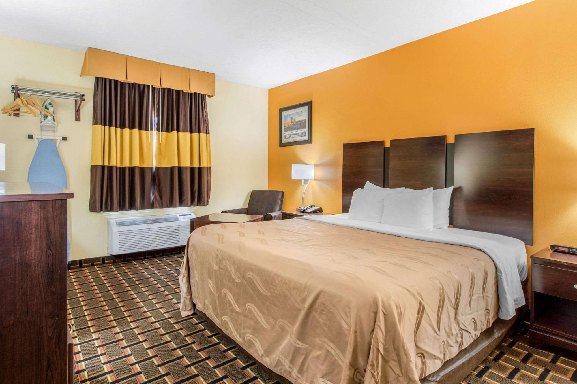 Quality Inn Grand Rapids Near Downtown Wyoming Buitenkant foto