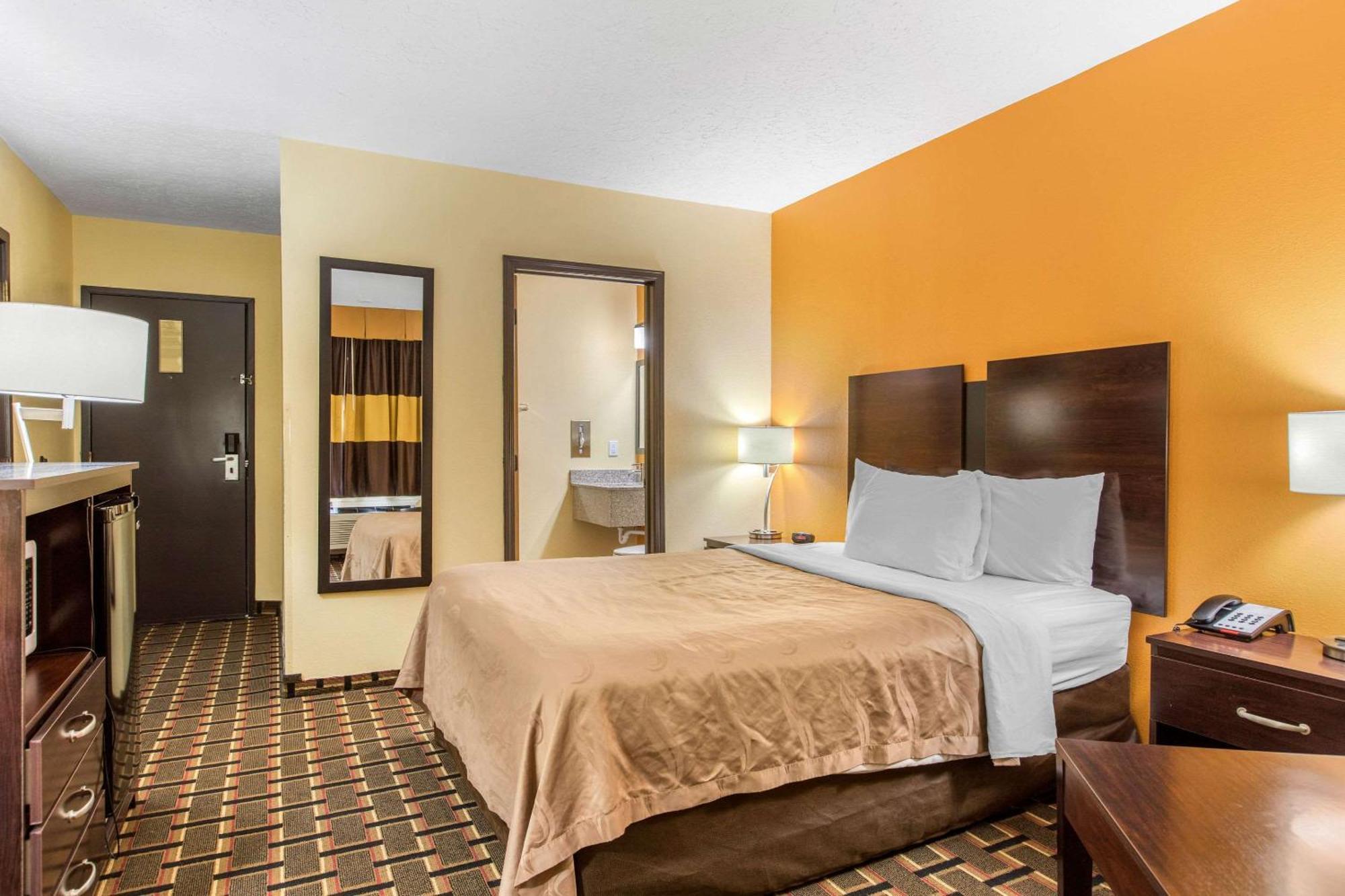 Quality Inn Grand Rapids Near Downtown Wyoming Buitenkant foto